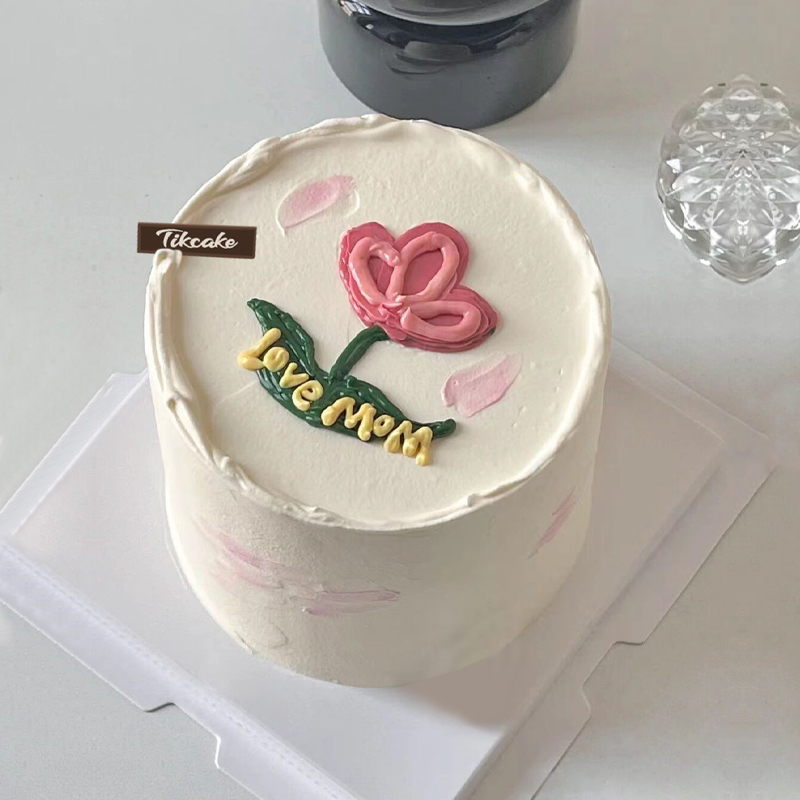 交口乡给单身男人一般买什么蛋糕合适？